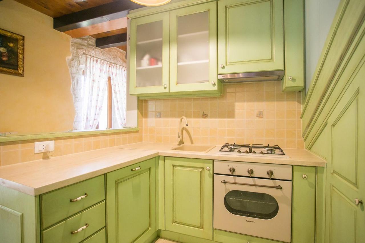 Holiday Home Mendula Tinjan Zewnętrze zdjęcie